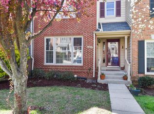 11806 Great Owl Cir, Reston, VA 20194
