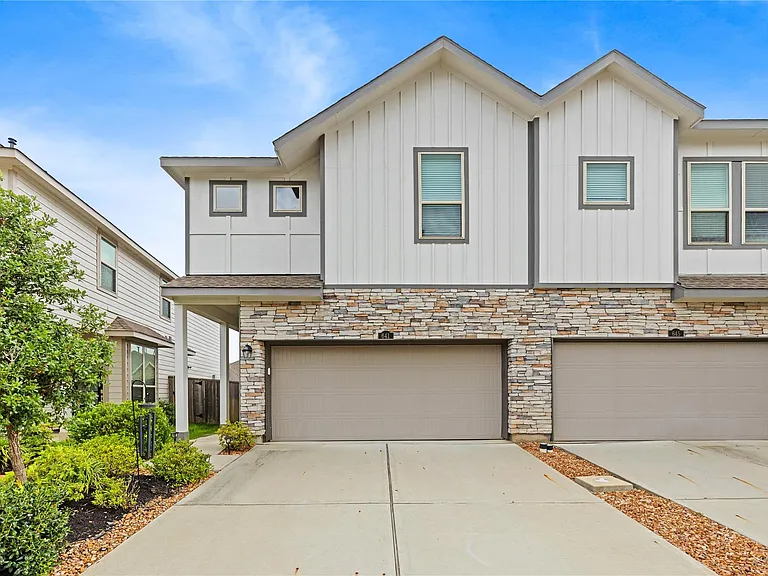 641 Royal Arch Dr — Photo 33