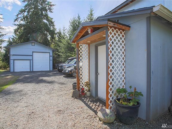 4th image of 4622 162nd Street Ct E