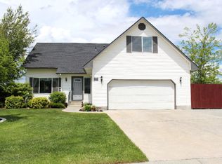 932 Lowell Dr, Idaho Falls, ID 83402