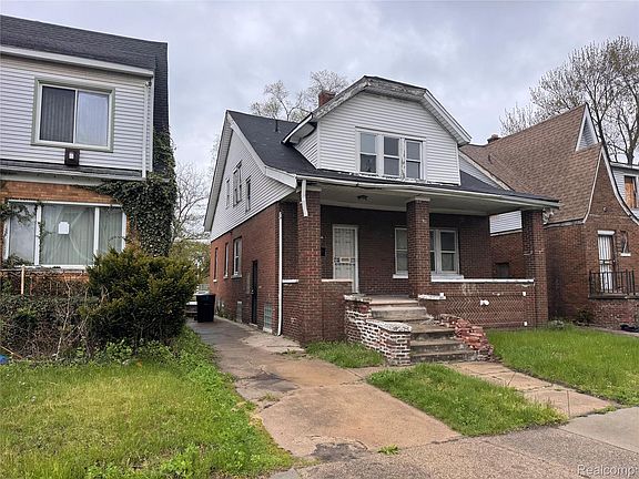 2nd image of 15773 Kentucky St