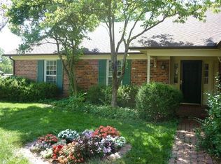 2005 Mapleton Dr, Dayton, OH 45459