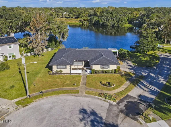 4470 Bowstring Ct, Titusville, FL 32796