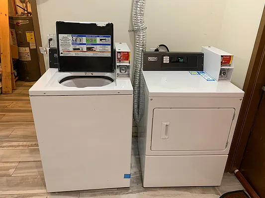 Rented by Premier Metro Realty Corp | media 17