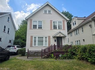 1712 Wayside Rd, Cleveland, OH 44112