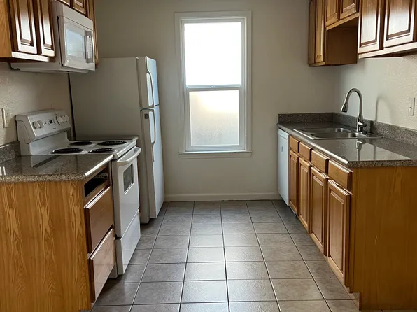 1321 Claus Rd Unit B, Modesto, CA 95355