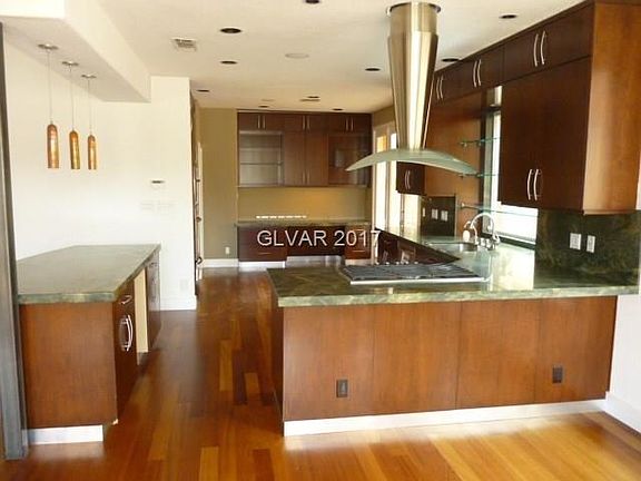 4th image of 8129 Pinnacle Peak Ave