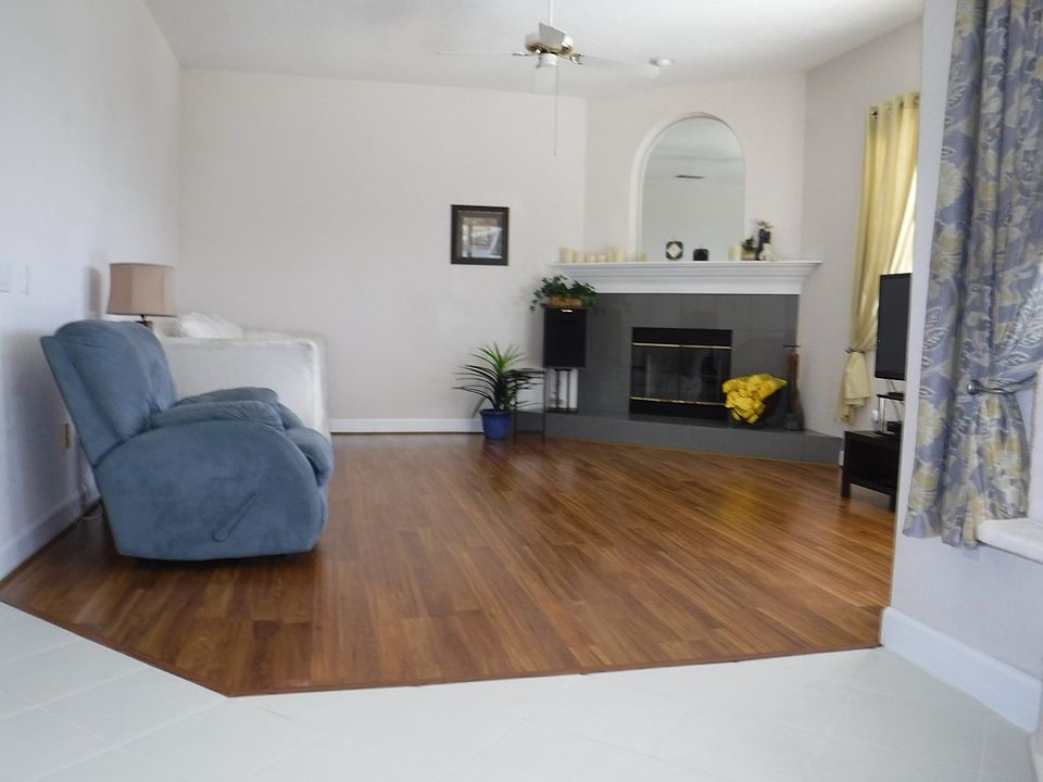 1st image of 2065 Wembley Pl