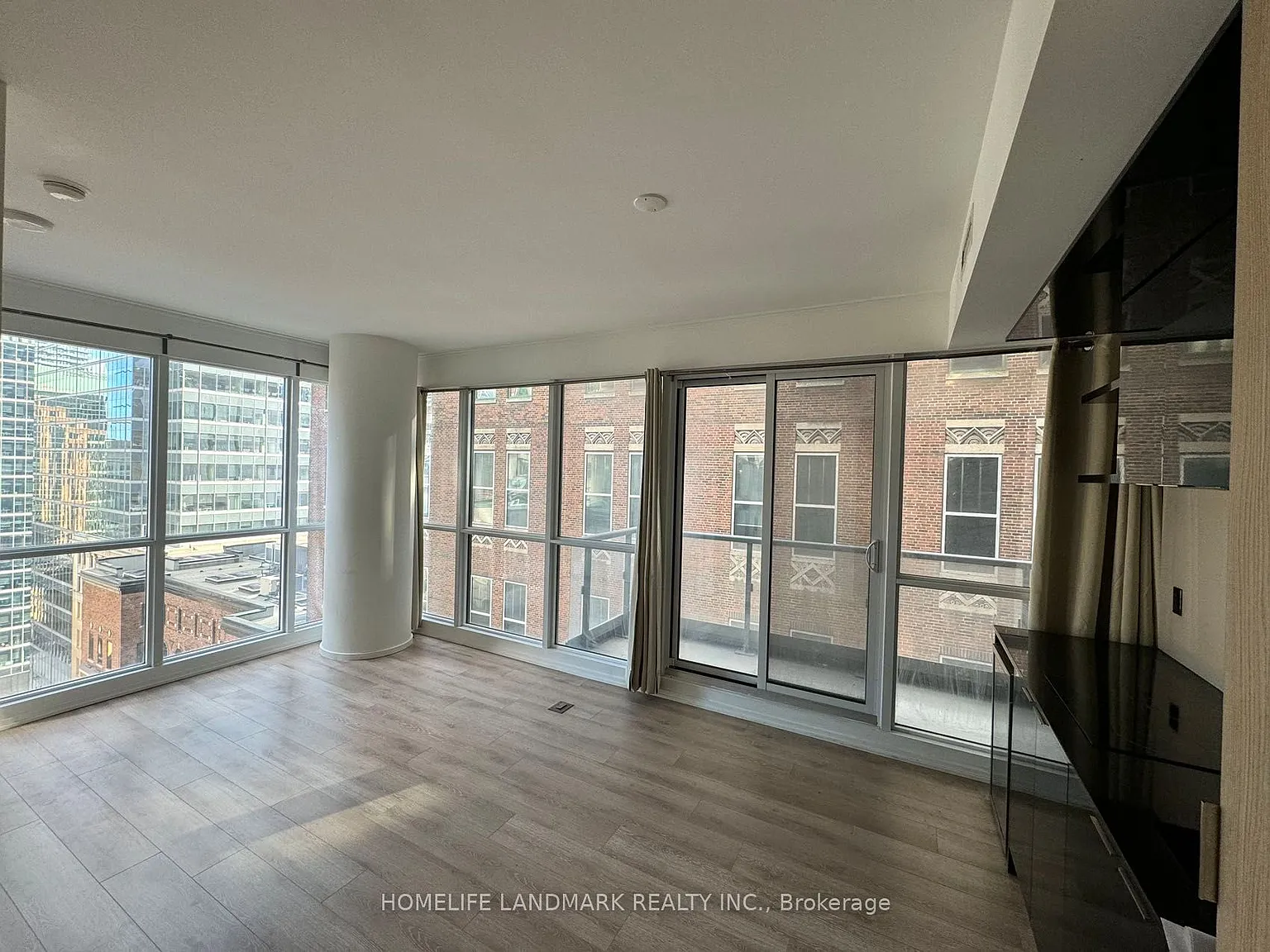 2 bed, $3,050 — Photo 1