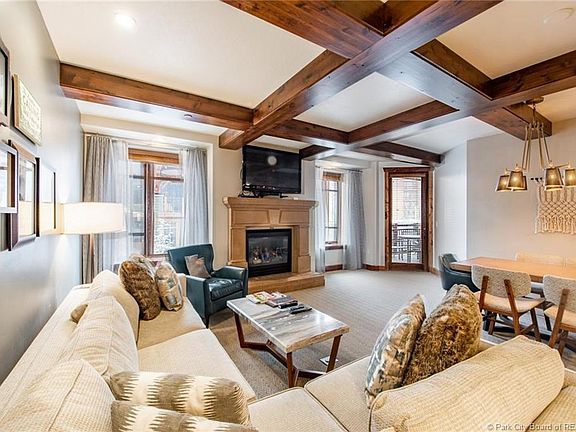 5th image of 3558 N Escala Ct #347