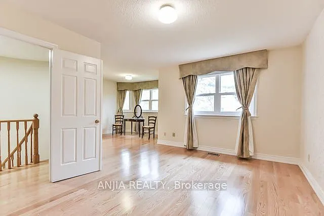 11 Berkeley Ct — Photo 11