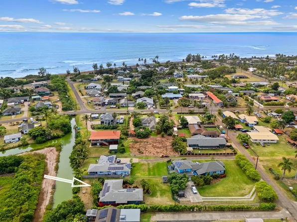 4640 Kolea Rd #A, Kekaha, HI 96752