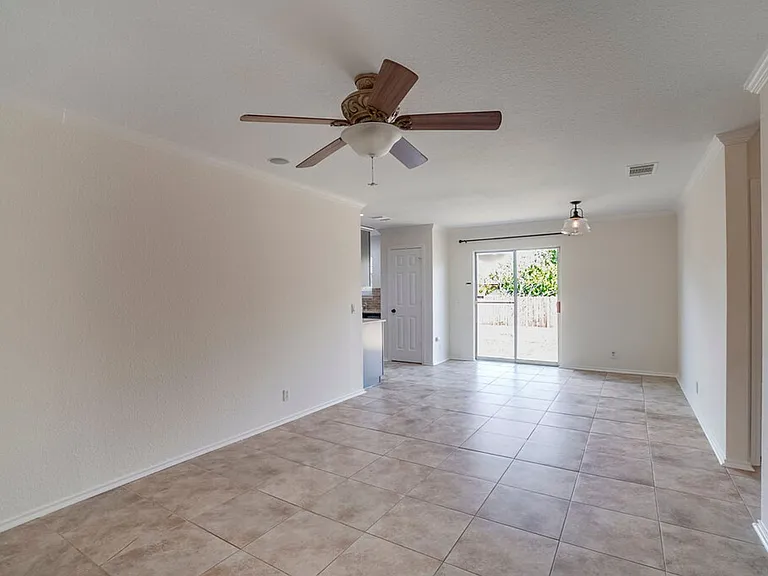 8405 Winter Haven Rd — Photo 5