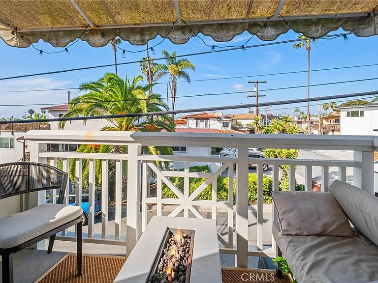 401 Arenoso Ln #A — Photo 12
