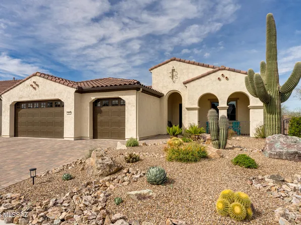 495 N Hale Dr, Green Valley, AZ 85614