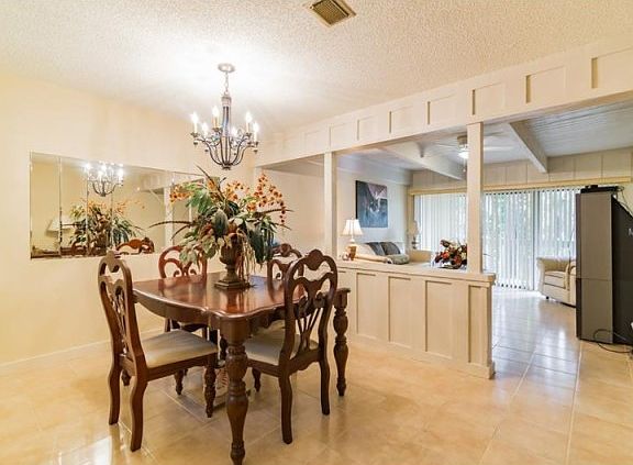 5th image of 5310 Indian Creek Dr Unit 1-06