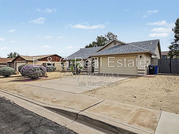 4th image of 915 W Diamond Dr