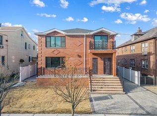 4018 190th St, Flushing, NY 11358