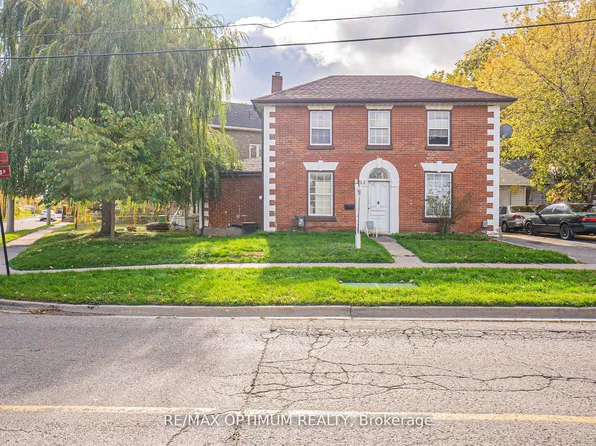 59 Railroad St, Brampton, ON L6X 1G5