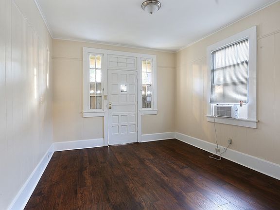 4th image of 528 Ptolemy St