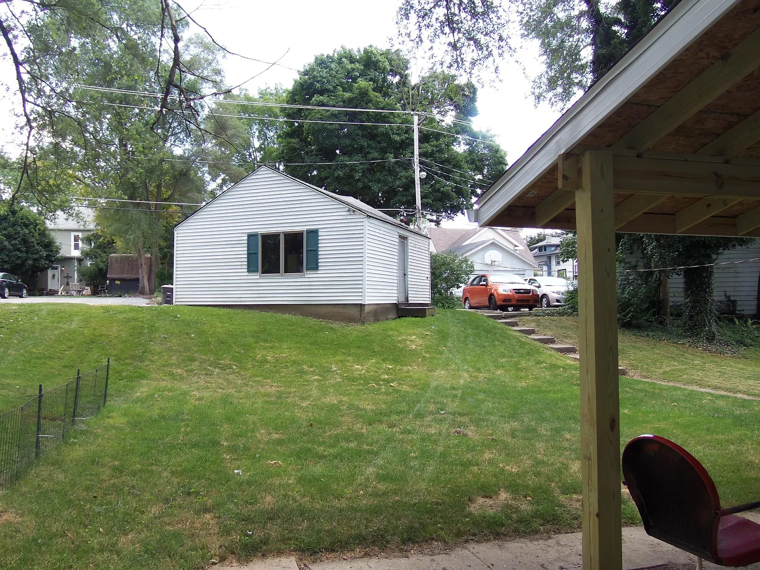 2 bed, $1,275 — Photo 3