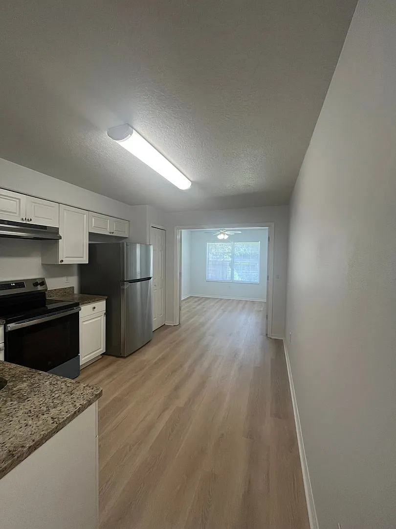 38 A Lindsay Drive — Photo 3