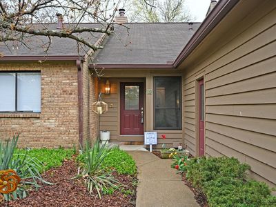 3 Evergreen Cir, Wyoming, OH, 45215