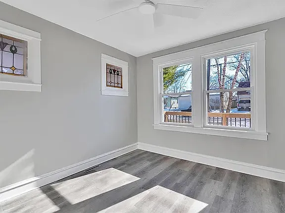 215 Monica Dr — Photo 14