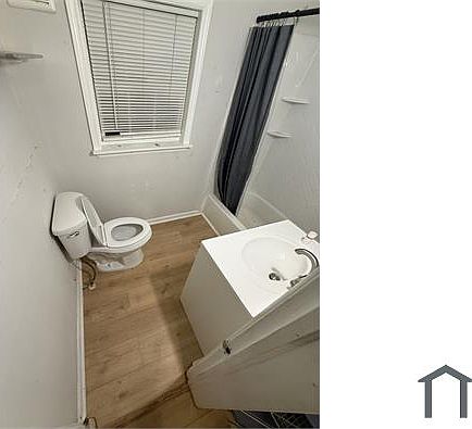 2nd image of 2312 Jackson Bluff Rd