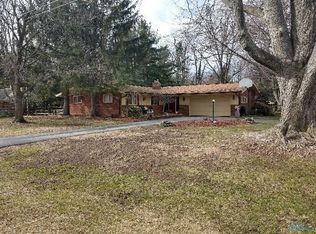 4810 Ridgemere Ln, Sylvania, OH 43560