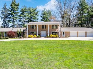 5185 Strausser St NW, North Canton, OH 44720