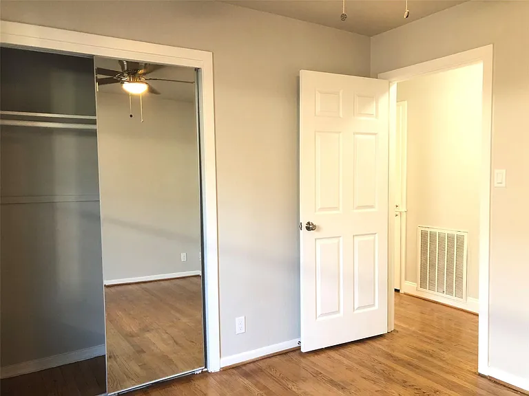 5005 De Milo Dr — Photo 10