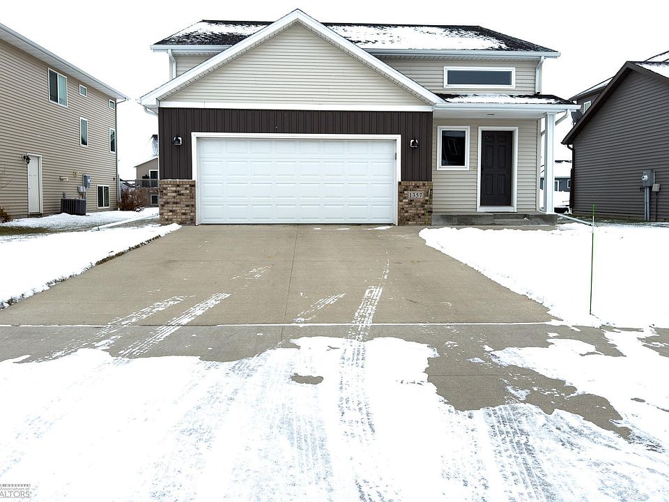 1st image of 1357 Goldenwood Dr