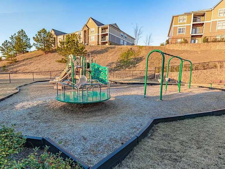 Grand Reserve at Pelham — Photo 5