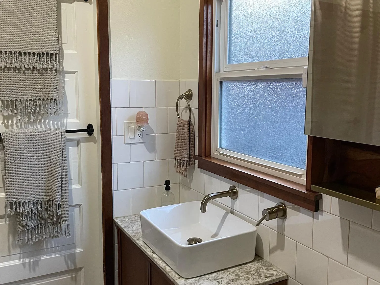 1517 Castro St — Photo 4