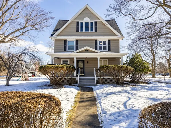 281 North Ave, Webster, NY 14580