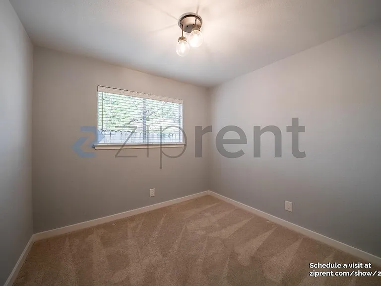 5400 Lishill Cv #A — Photo 18