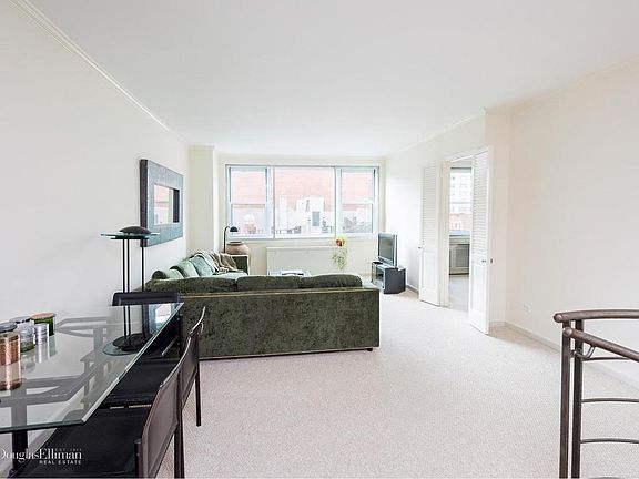 2nd image of 1401 York Ave #8B