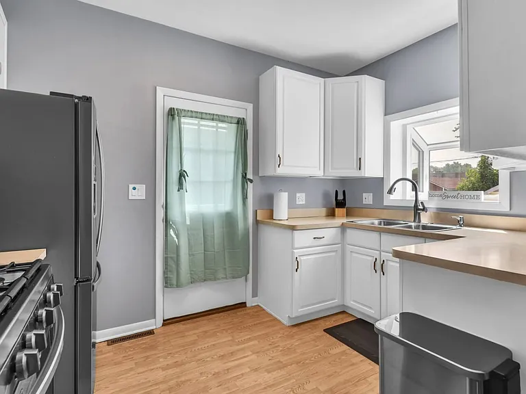 408 S Mitchell Ave — Photo 19