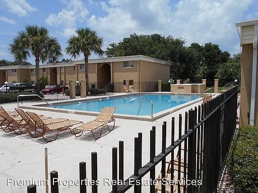 2nd image of 1000 Lake Of The Woods Blvd #206-B