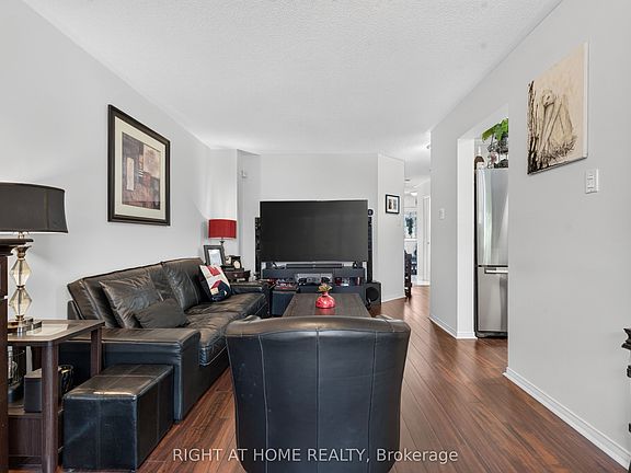 4th image of 34 Gilgorm Rd