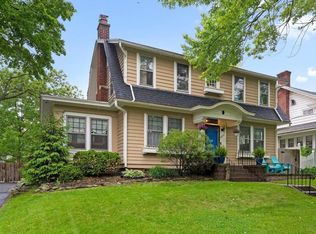 2215 Kensington Blvd, Fort Wayne, IN 46805