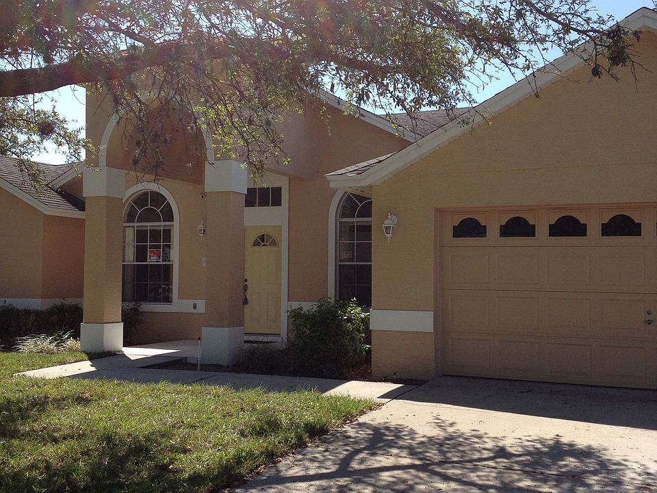 1st image of 8618 White Rose Dr