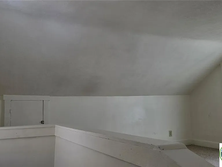 7 E Phillips St — Photo 7
