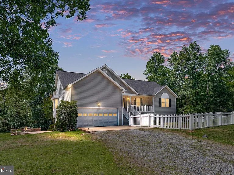 8009 Burrell Rd — Photo 45