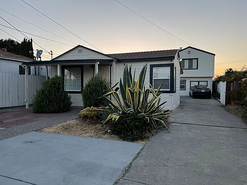 1513 Fir Ave Photo 1