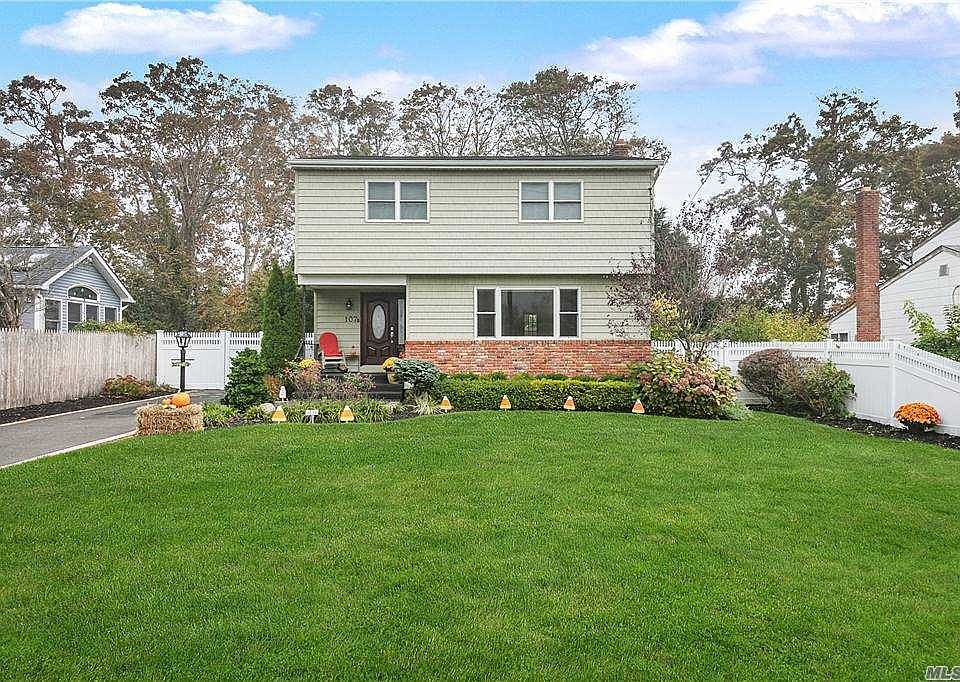1st image of 107 Bayview Ave