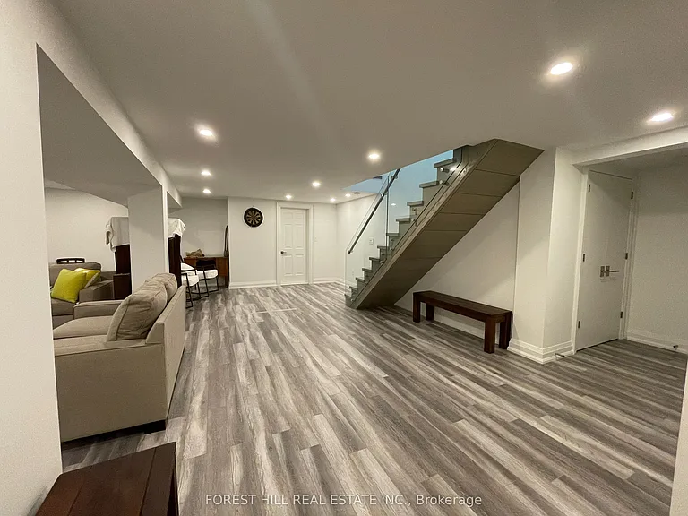 24 Academy Rd — Photo 27