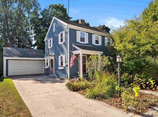 1915 28th St, Two Rivers, WI 54241