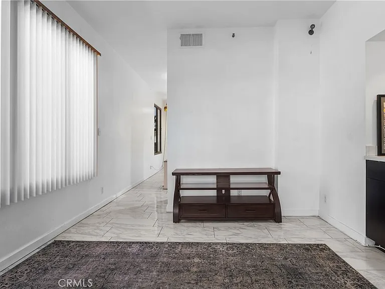 1310 E Ocean Blvd — Photo 17